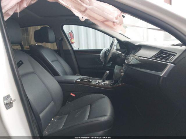 BMW 5 Series Image 3