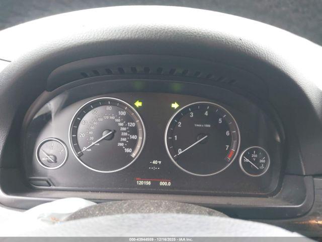 BMW 5 Series Image 9