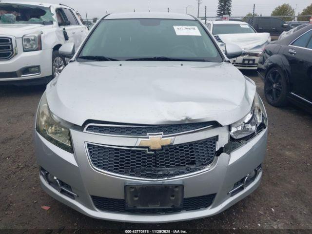 Chevrolet Cruze 2lt Auto Image 8