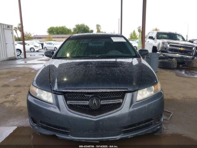 Acura TL 3.2 Image 11