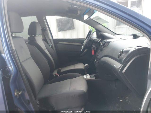 Chevrolet Aveo Lt Image 3