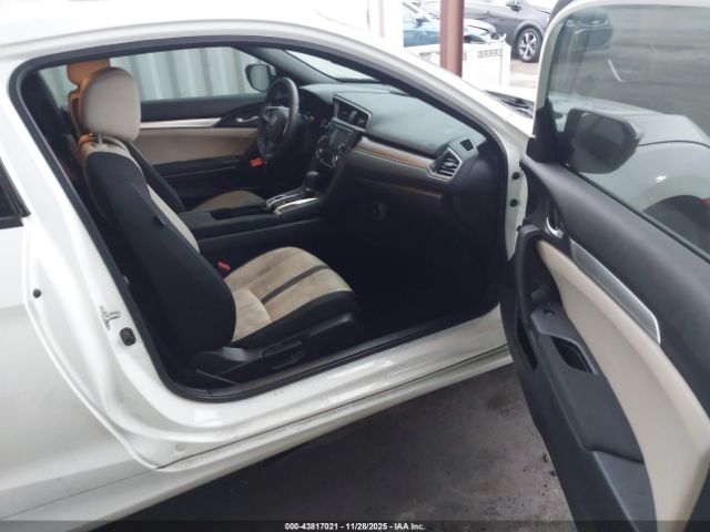 Honda Civic Lx-p Image 11