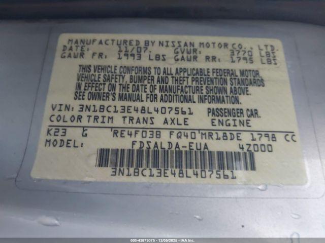 Nissan Versa 1.8s Image 8