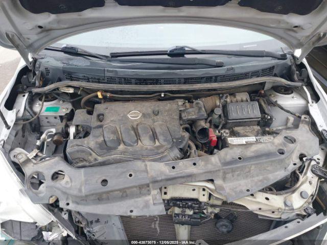 Nissan Versa 1.8s Image 10