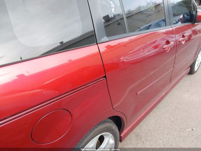 Mazda Mazda5 Sport Image 5