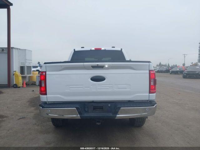 Ford F-150 Xlt Image 9
