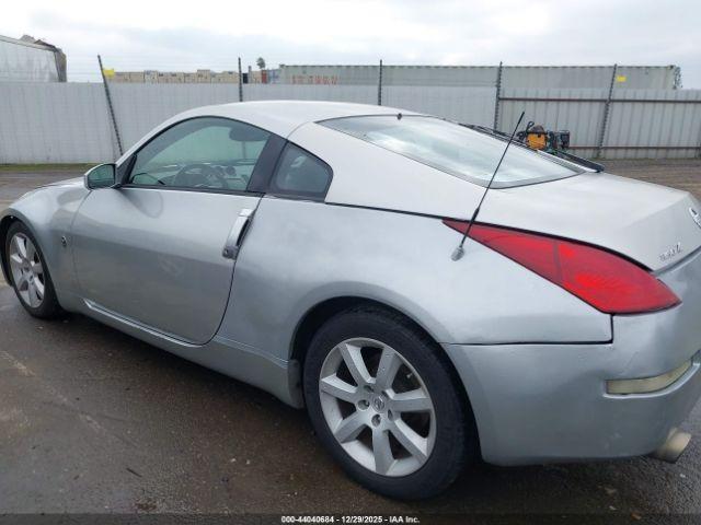 Nissan 350Z Touring Image 14