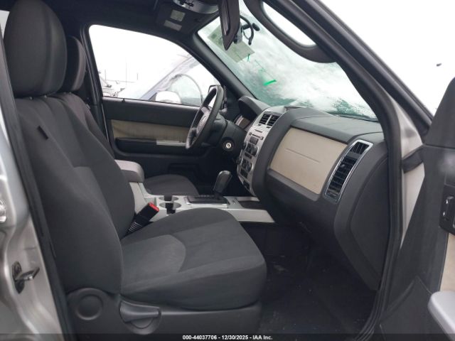 Mercury Mariner I4 Image 14