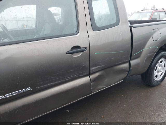 Toyota Tacoma Image 5