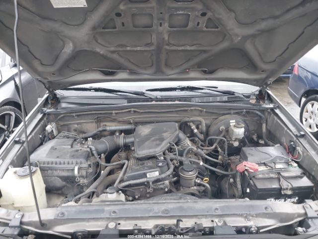 Toyota Tacoma Image 8