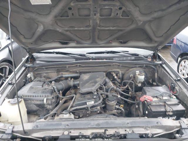 Toyota Tacoma Image 8