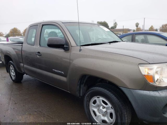 Toyota Tacoma Image 13