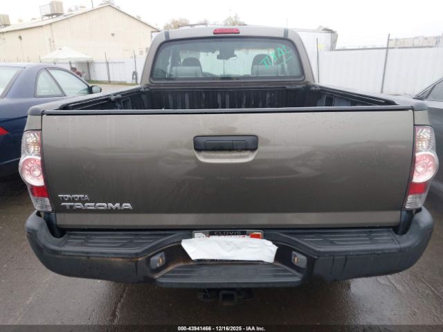 Toyota Tacoma Image 10