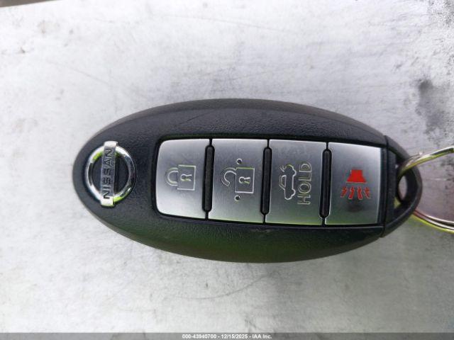 Nissan Altima 2.5 S Image 10