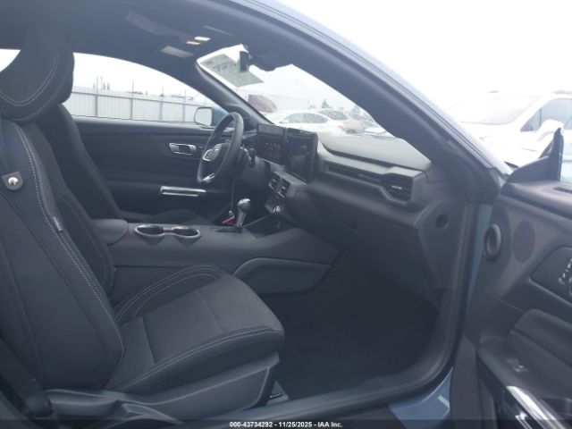 Ford Mustang Gt Fastback Image 9