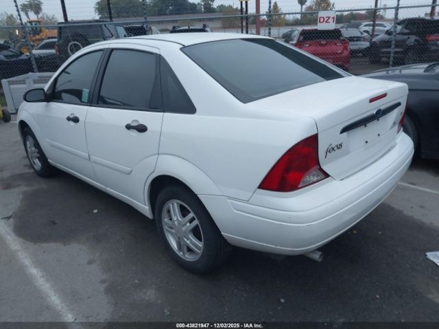 Ford Focus Se Image 12