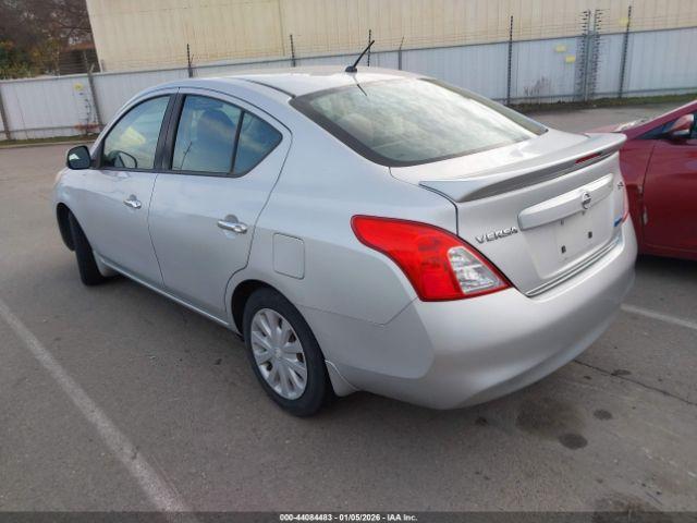 Nissan Versa 1.6 Sv Image 3