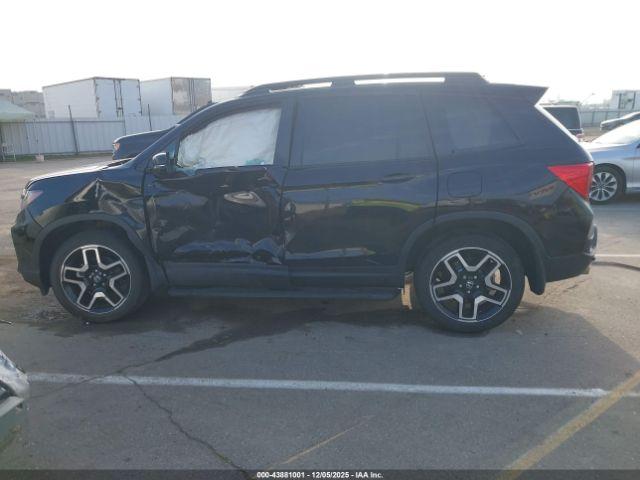 Honda Passport Awd Elite Image 13