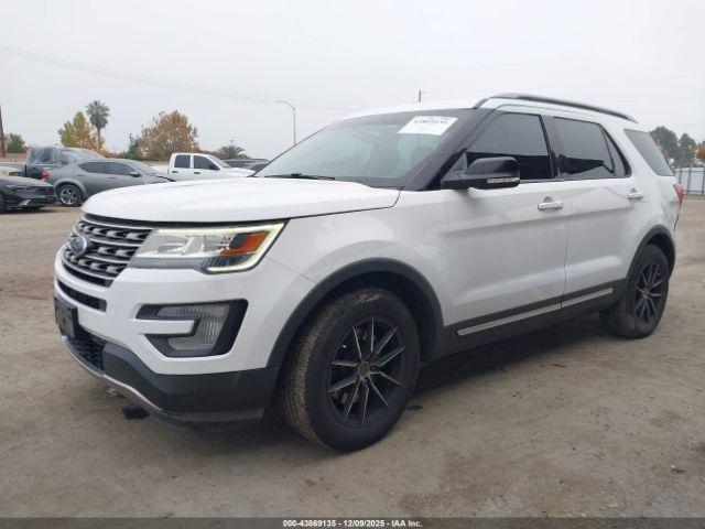 Ford Explorer Xlt Image 7