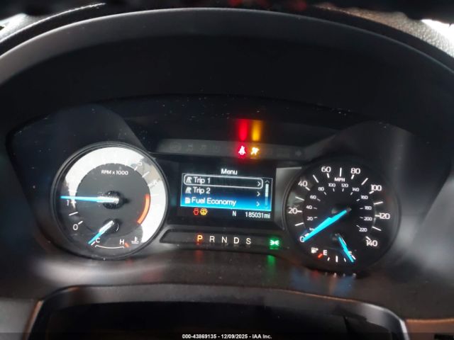 Ford Explorer Xlt Image 9