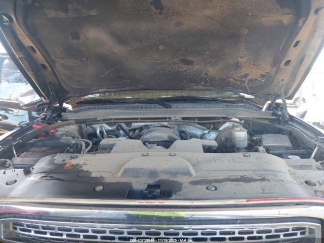 GMC Yukon Slt Image 2