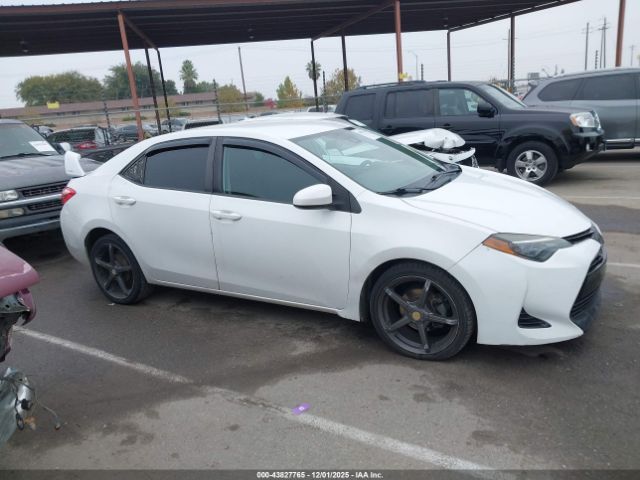 Toyota Corolla Le Image 11