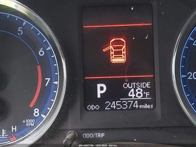 Toyota Corolla Le Image 2