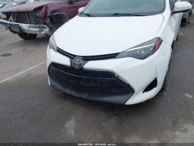 Toyota Corolla Le Image 14