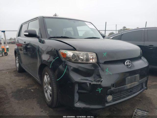  Salvage Scion xB
