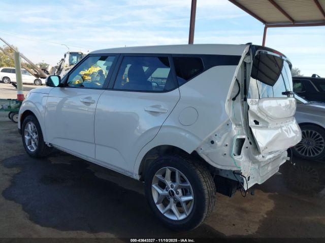 Kia Soul Lx Image 11