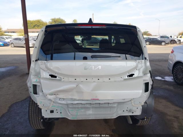 Kia Soul Lx Image 17