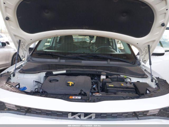 Kia Soul Lx Image 16