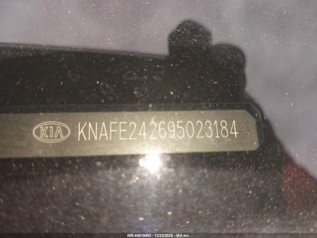 Kia Spectra Sx Image 13