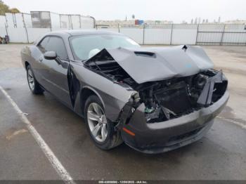  Salvage Dodge Challenger