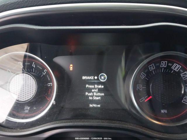 Dodge Challenger Sxt Image 9