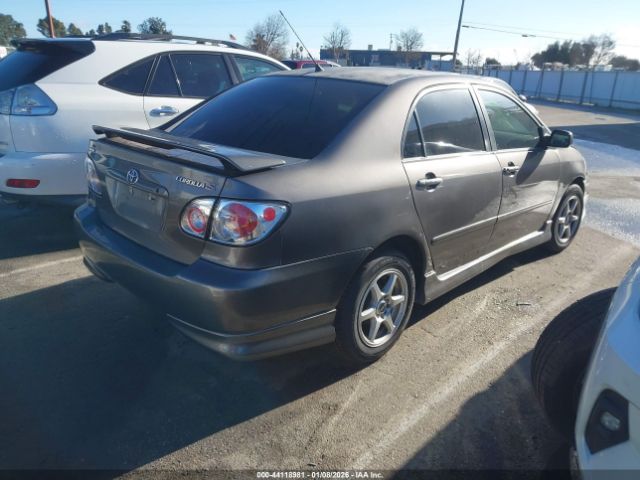 Toyota Corolla S Image 4