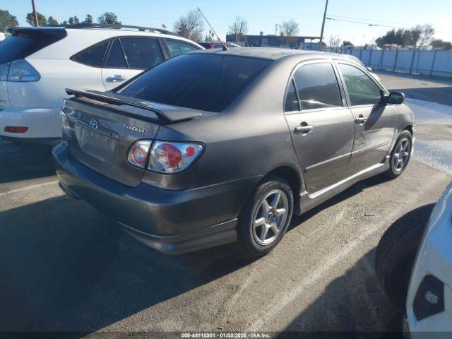 Toyota Corolla S Image 4