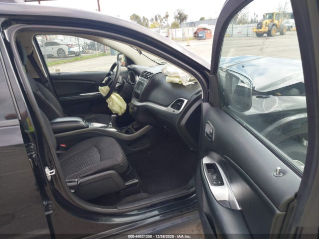 Dodge Journey Sxt Image 5