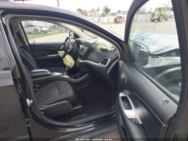 Dodge Journey Sxt Image 5