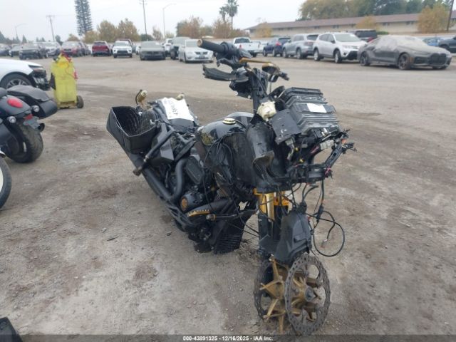 Harley-Davidson Fltrxst Image 1