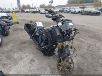  Salvage Harley-Davidson Fltrxst