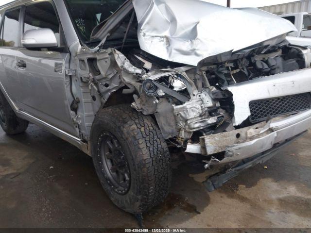 Toyota 4Runner Sr5 V6 Image 5