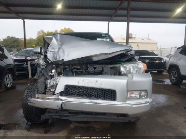 Toyota 4Runner Sr5 V6 Image 7