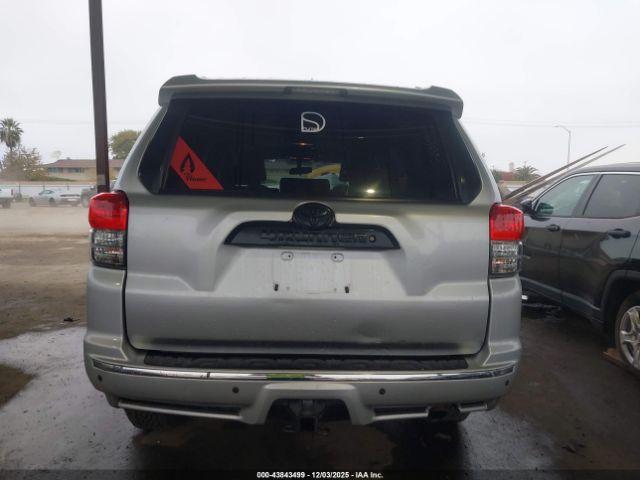 Toyota 4Runner Sr5 V6 Image 2