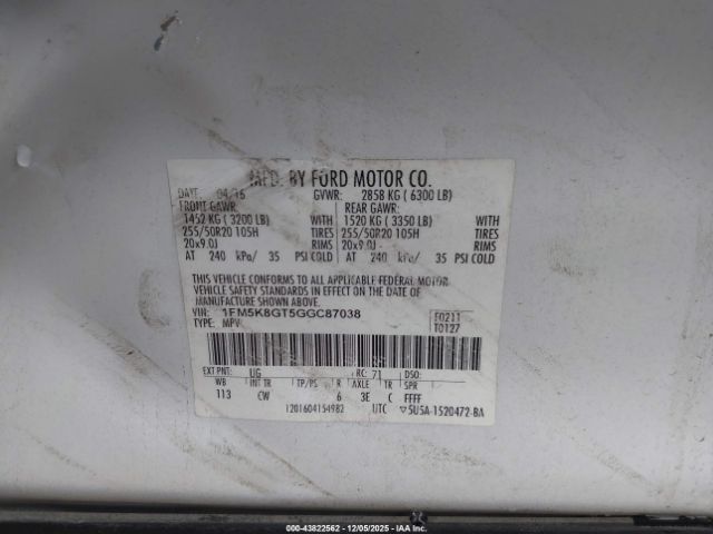 Ford Explorer Sport Image 4