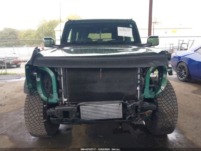 Ford Bronco Outer Banks Image 17