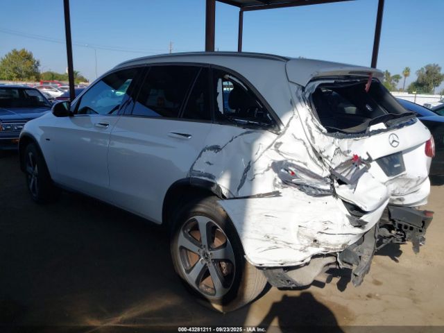 Mercedes-Benz GLC 4matic Image 3