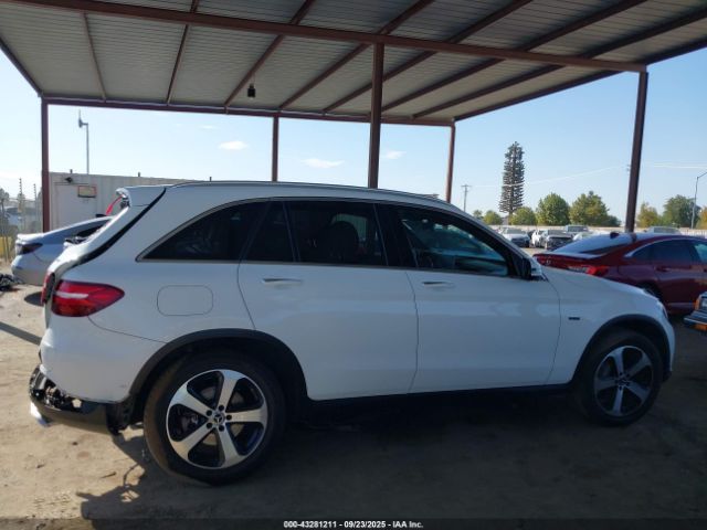 Mercedes-Benz GLC 4matic Image 16