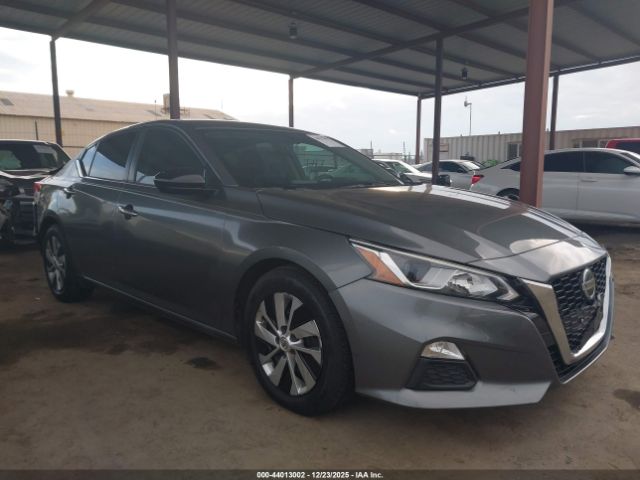Nissan Altima S Fwd Image 1