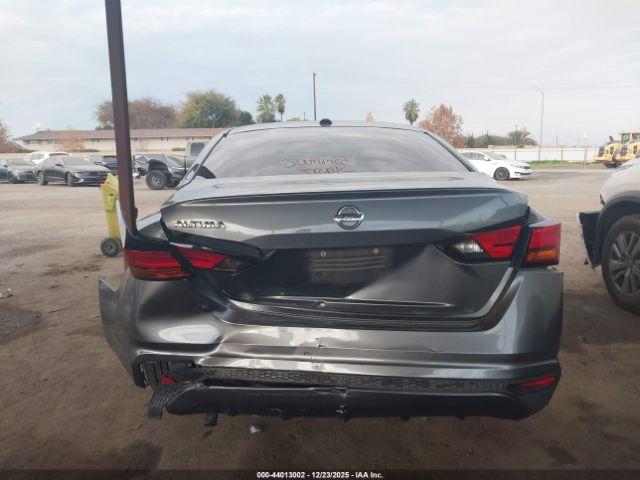 Nissan Altima S Fwd Image 8